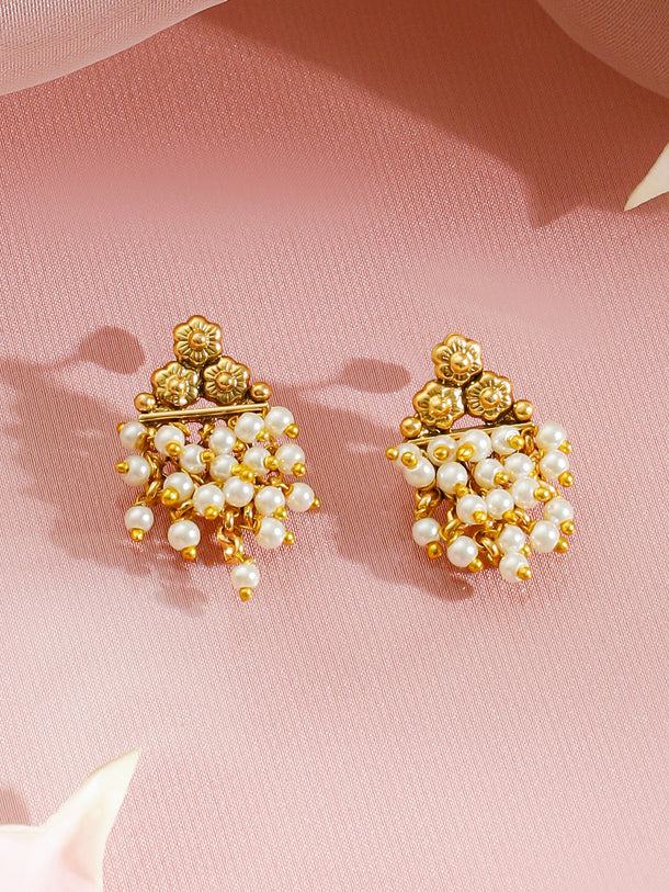 Classic Charm Multilayer Pearl Necklace Set