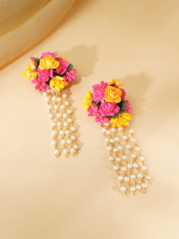Gold Plated Pearl Beaded Pink & Yellow FLoral Choker Necklace Set With Maangtikka & Hathphool