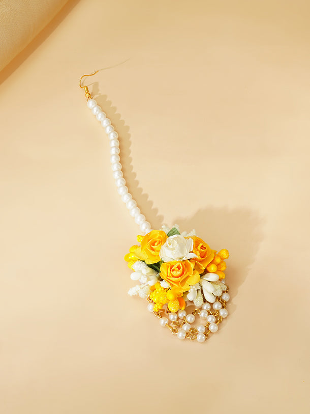 Gold Plated Pearl Beaded Yellow & White Floral Choker Necklace Set With Maangtikka & Hathphool