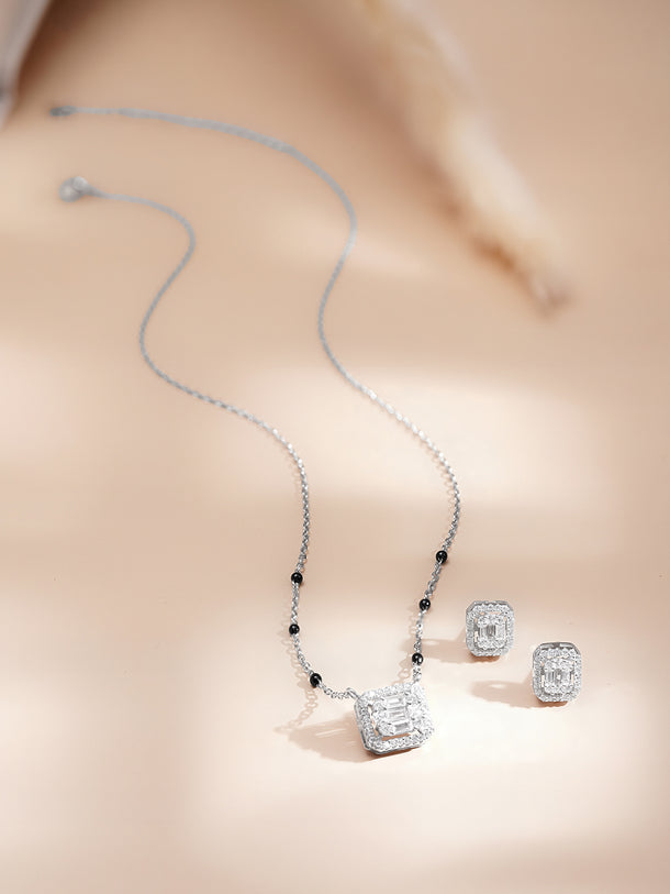 925 Fine  Silver Crystal Glow Pendant Set