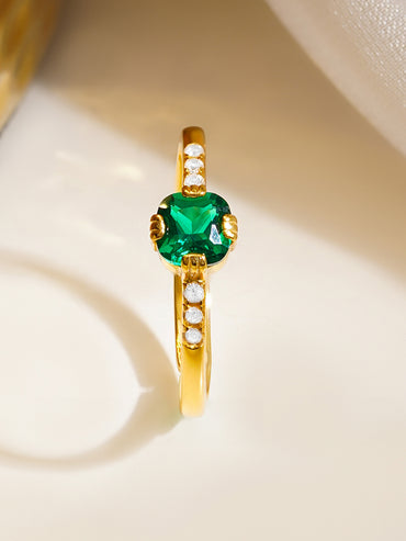 925 Fine  Silver Emerald Charm Ring