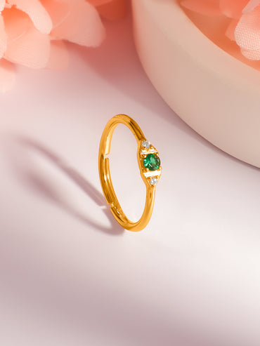 925 Fine  Silver Emerald Charm Statement Ring