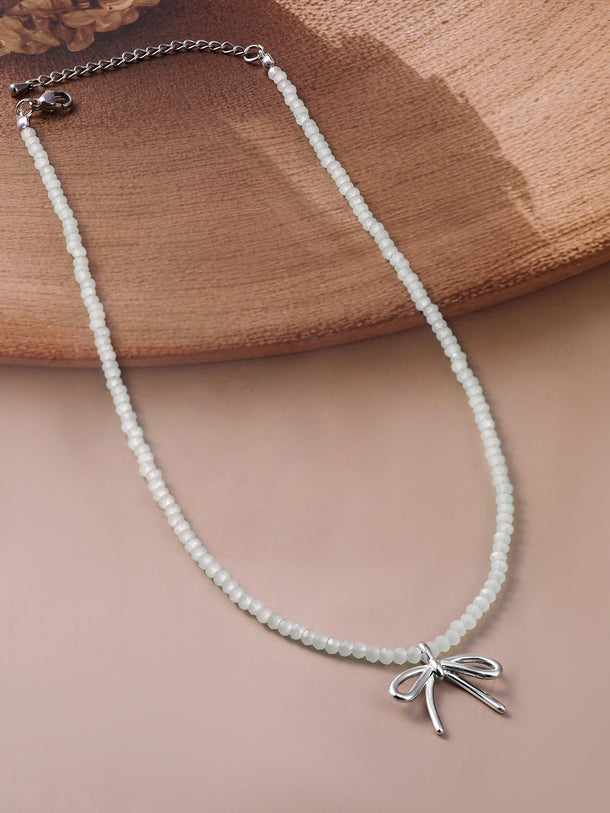 Refined Pearl with Bow Charm Necklace