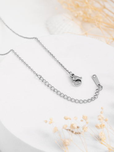 Dazzling Bow Pendant Chain