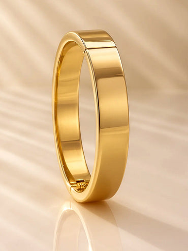 Gold Toned Sleek Minimal Bracelet