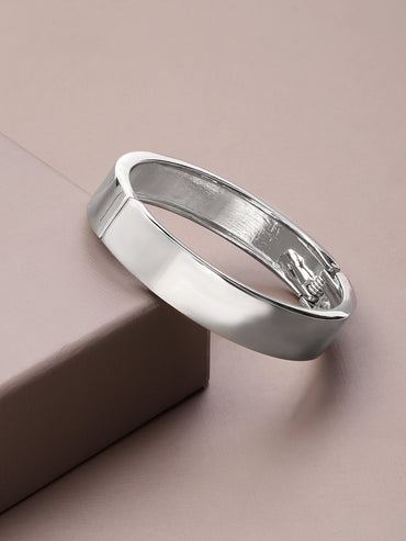 Silver Toned Chunky Bracelet