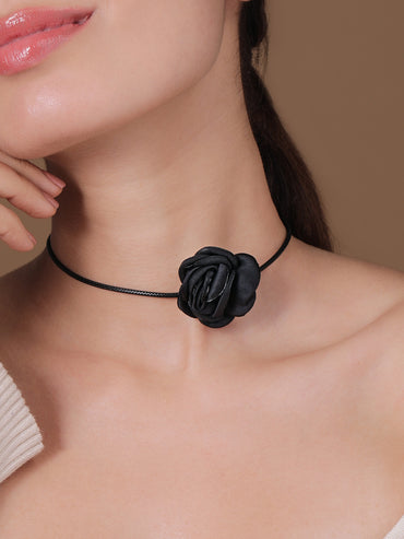 Black Flower Motif Cord Choker Set