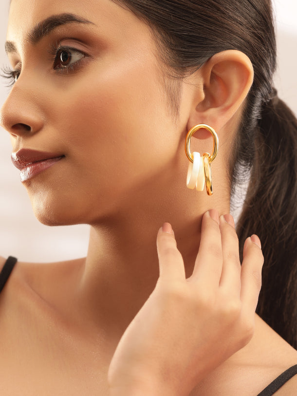 Drop Earrings With Interlocked Rings