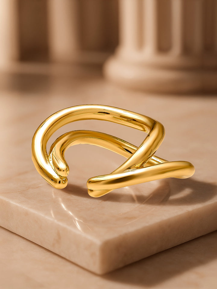 Golden Curve Everyday Minimalist Ear Cuff