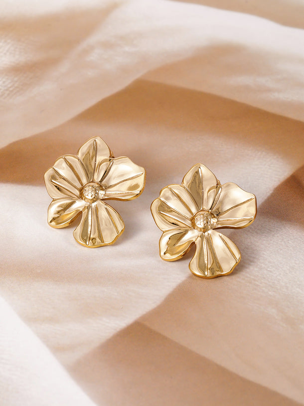 Affection of Flower Golden Studs