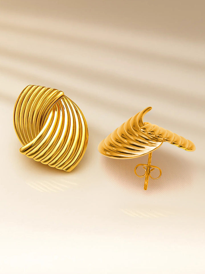 Chic Shine Knotted Studs