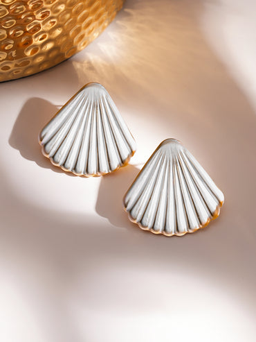 Shell Motif White Stud Earrings