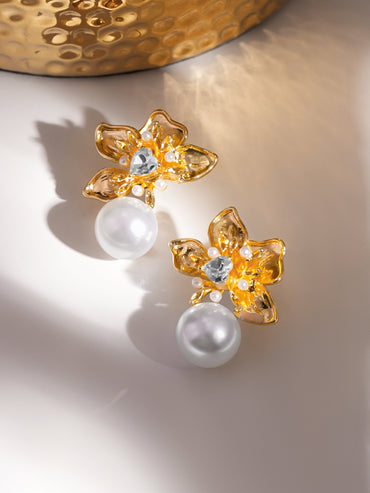 Delicate Flower Pearl Earrings