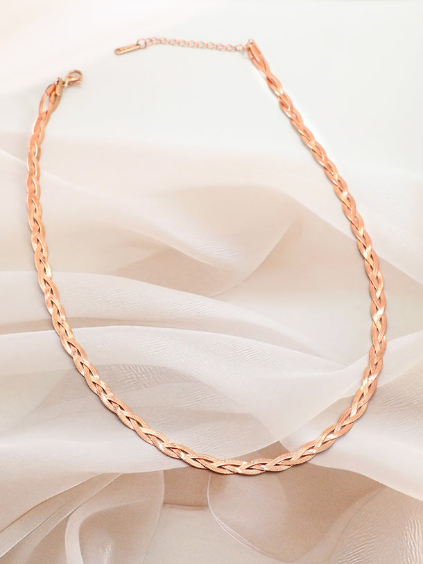 Twisted Gold Toned Necklace