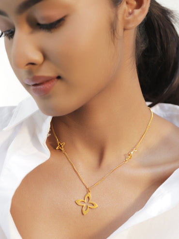 Floral Motif Gold Pendant Chain