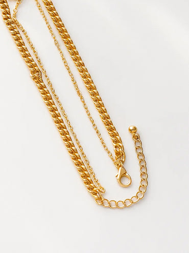 Gold Toned Emerald Pendant Necklace