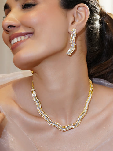 Statement Pearl Tassel Potli Bag