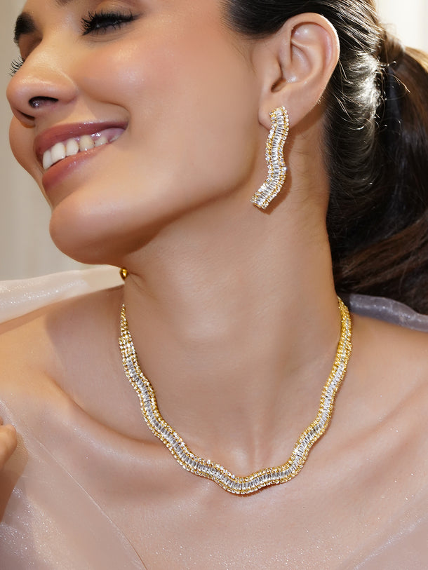 Statement Pearl Tassel Potli Bag