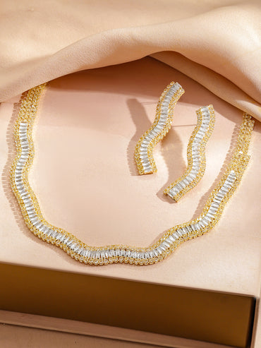 Statement Pearl Tassel Potli Bag