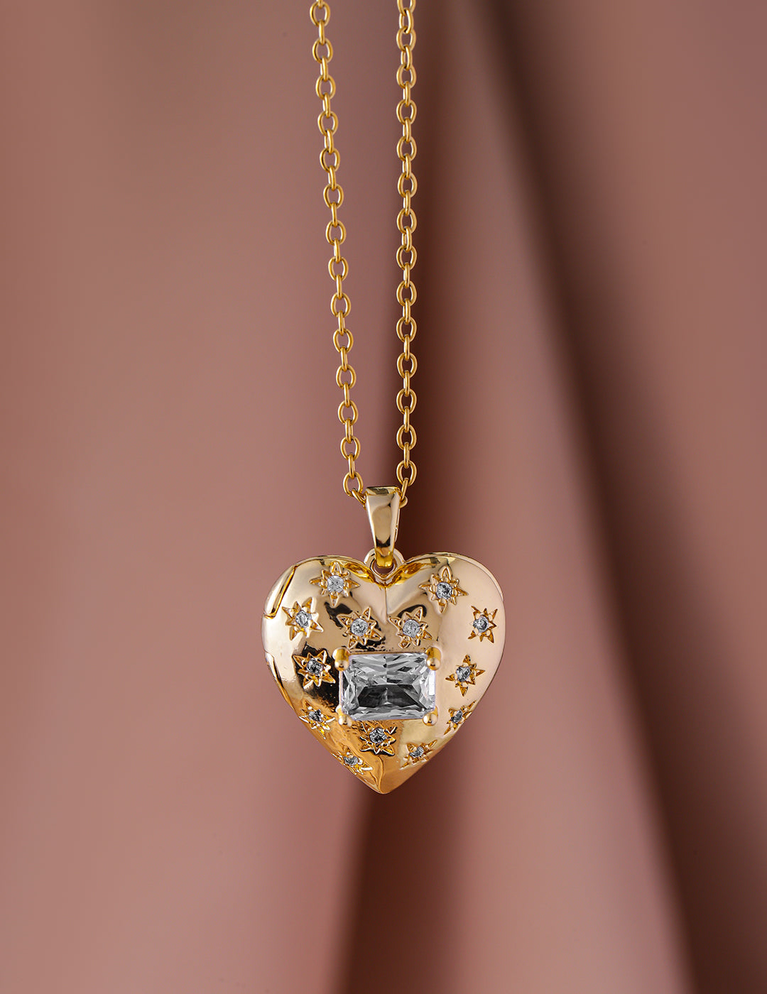 Rubans 18K Gold Plated Stainless Steel Tarnish-Free Waterproof Zirconia Studded Heart Necklace