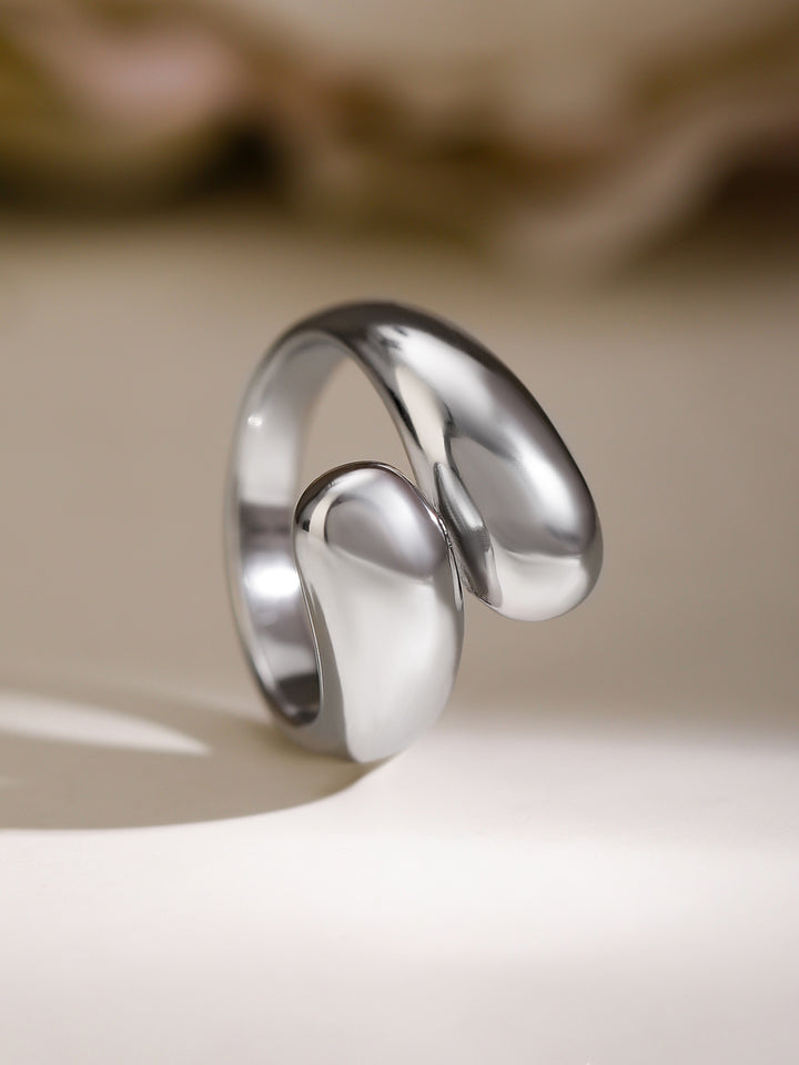 Radiant Oxidised Rings