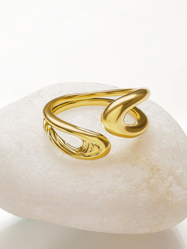 Rubans Voguish 18K Gold-Plated Stainless Steel Tarnish-Free Waterproof Fluid Wave Ring