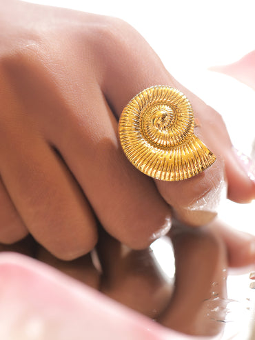 Shell Motif Gold Statement Ring