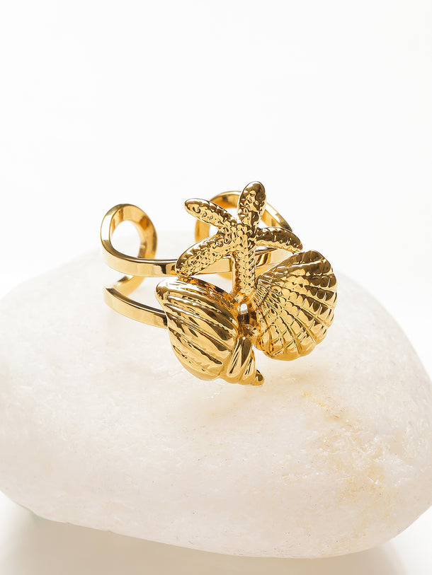 Shell Motif Gold Statement Ring