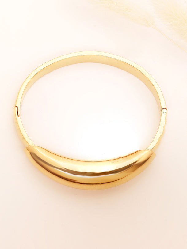 Rubans Voguish Stainless Steel 18 KT Gold Plated , Waterproof, tarnish-free ,Bracelet