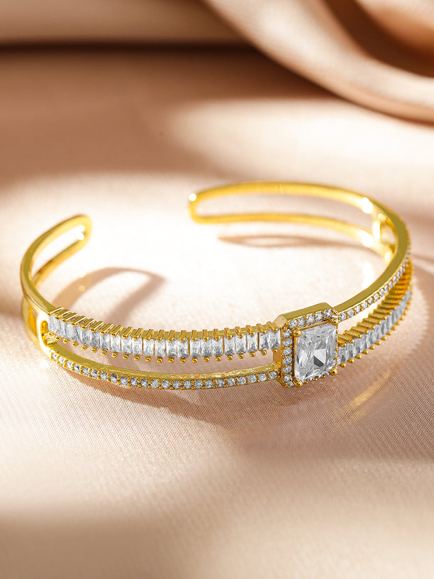Regal Gold Amercian Diamond Zirconia Bracelet