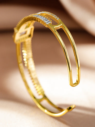 Regal Gold Amercian Diamond Zirconia Bracelet