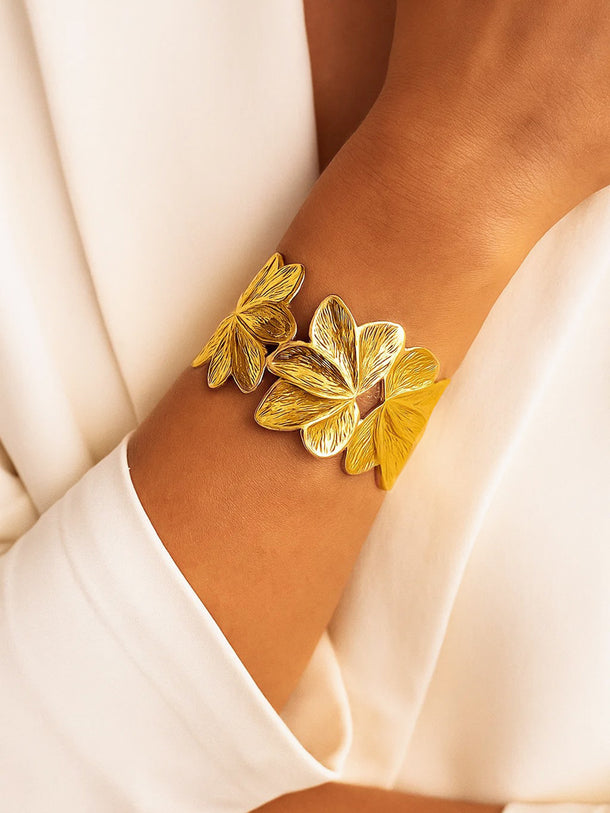 Gold Toned Petal Motif Bracelet
