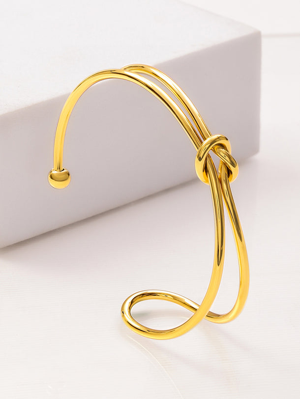 Rubans Voguish 18K Gold-Plated Stainless Steel TarnishFree Waterproof Knot Design Bracelet