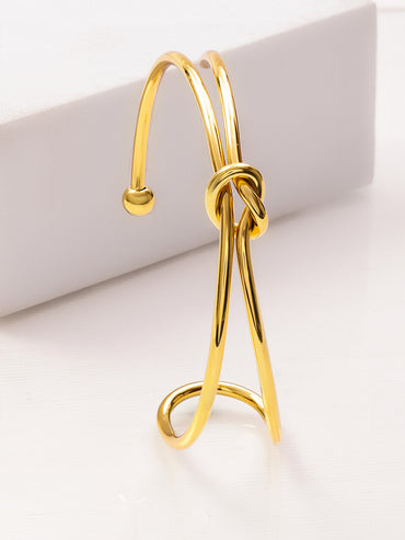 Rubans Voguish 18K Gold-Plated Stainless Steel TarnishFree Waterproof Knot Design Bracelet