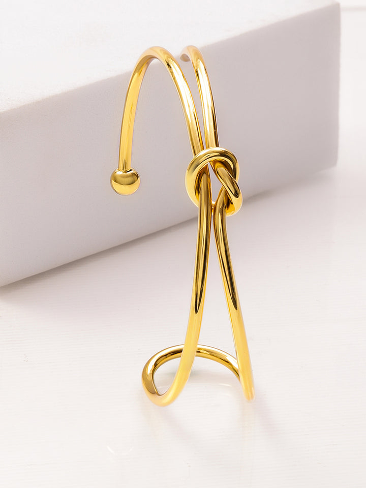 Rubans Voguish 18K Gold-Plated Stainless Steel TarnishFree Waterproof Knot Design Bracelet