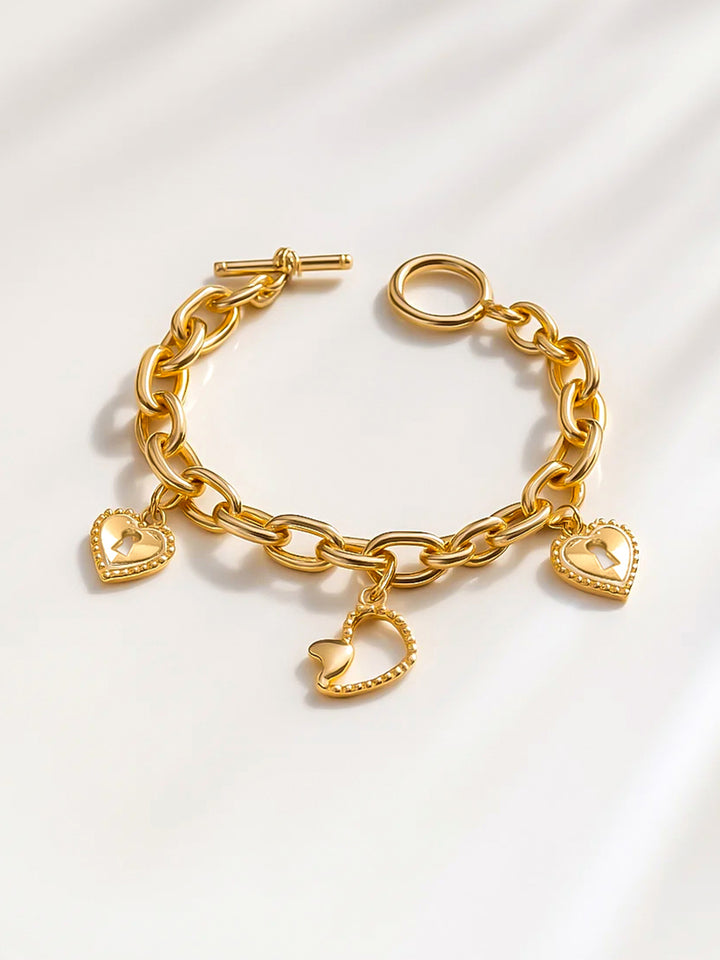 Rubans Voguish 18K Gold-Plated Stainless Steel Tarnish-Free Waterproof Heart Charm Bracelet