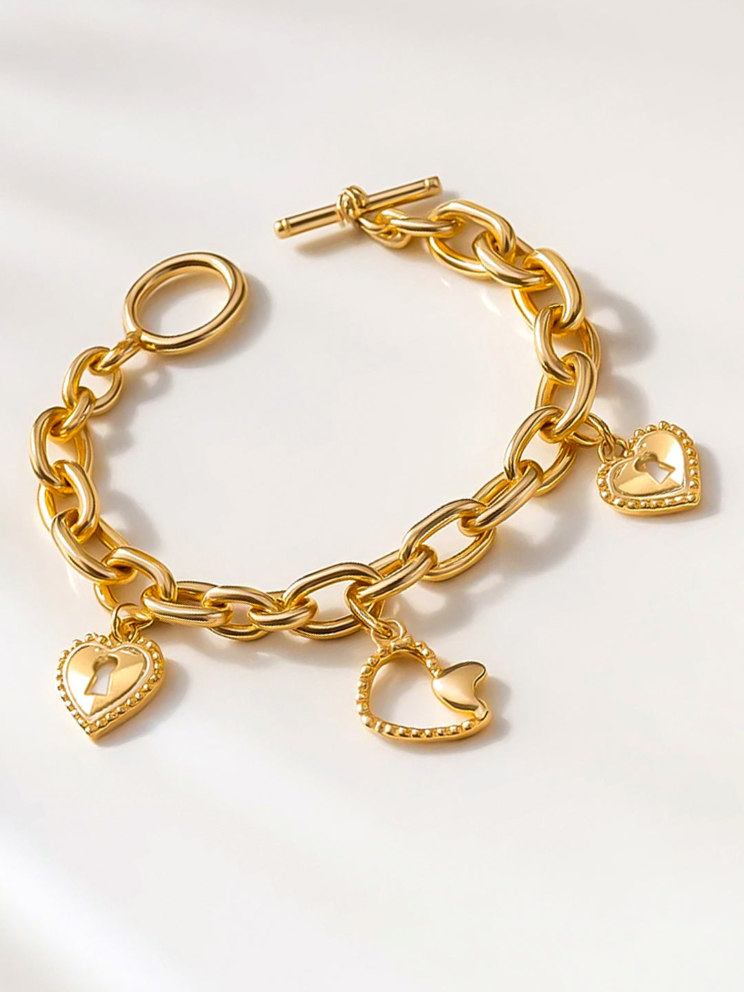 Rubans Voguish 18K Gold-Plated Stainless Steel Tarnish-Free Waterproof Heart Charm Bracelet