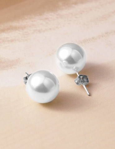 Regal Pearl Necklace Set