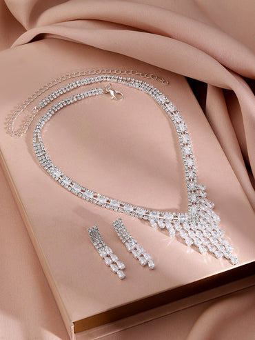 Studded Necklace Set In American Diamond Zirconia