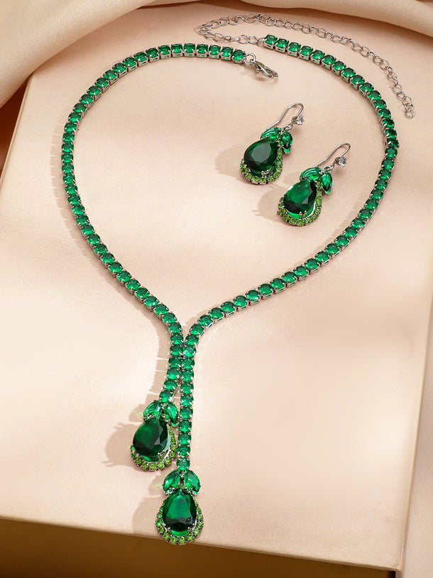 Emerald Teardrop Necklace Set