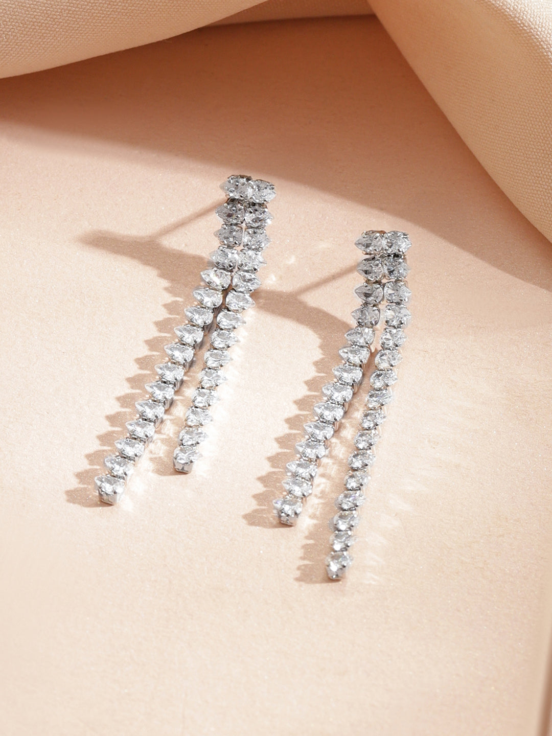 Dainty Silver Zirconia Necklace Set