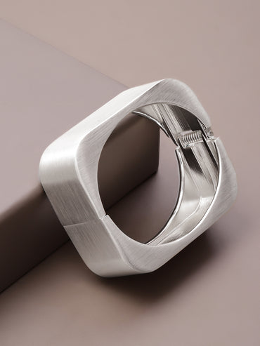 Rubans Rhodium-Plated Bangle-Style Bracelet