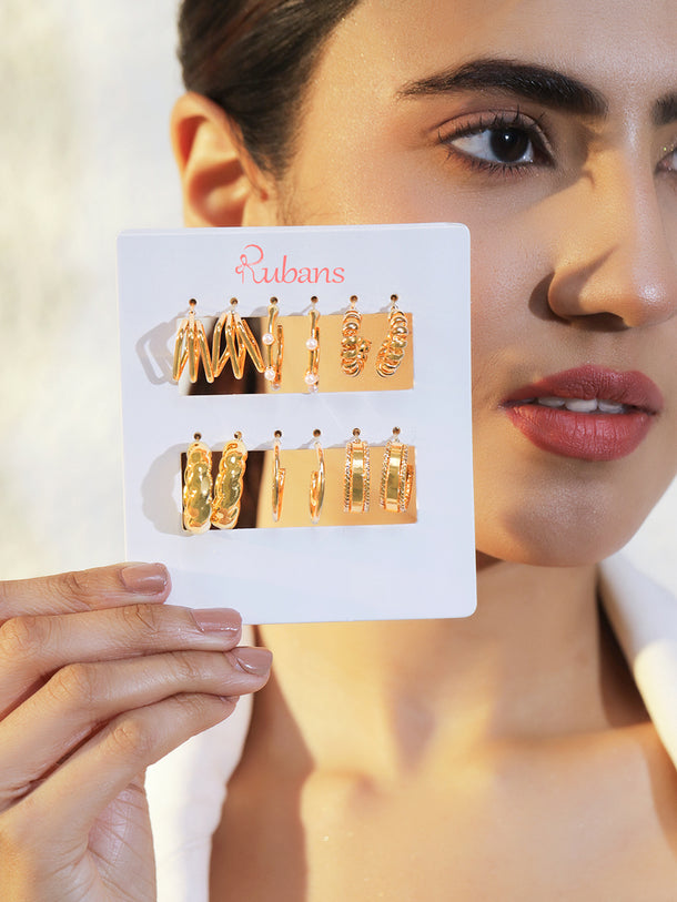 Pack of 6 Gold Toned Hoop Earrings