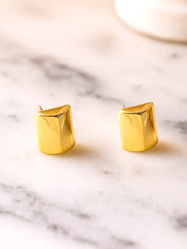 Gold Toned Pendant Necklace Set