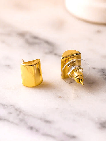 Gold Toned Pendant Necklace Set