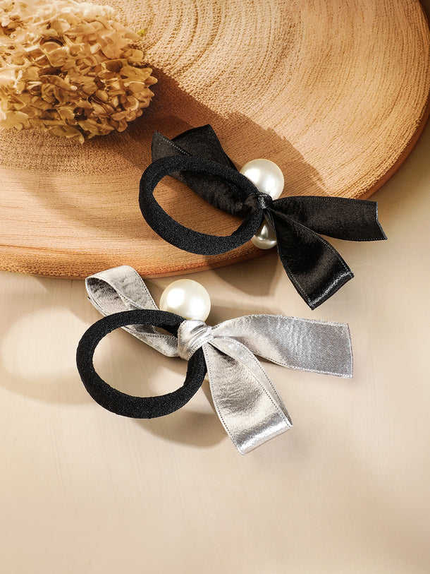 Pearl Essence Bow Hair Clip