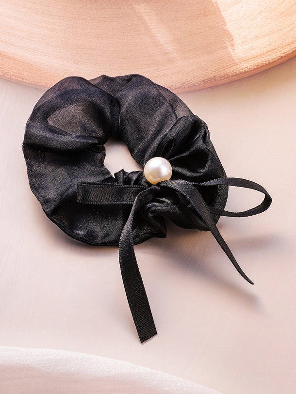 Pearl Dew Hair Scrunchies