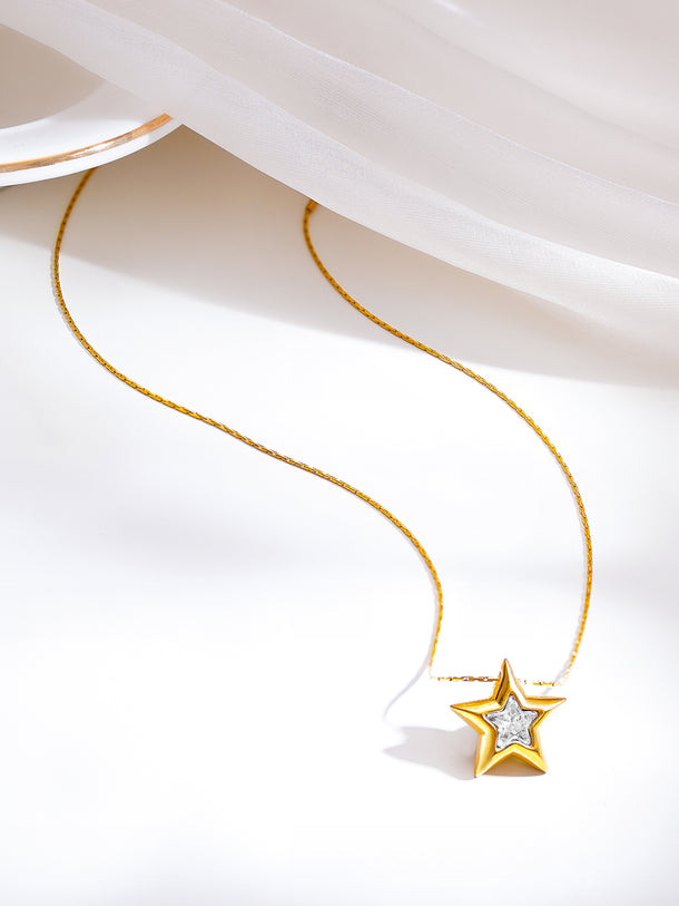 Demifine 18K Gold Plated Stainless Steel Crystal Star Pendant Necklace