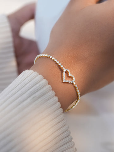 Gold Plated Heart Charm Bracelet