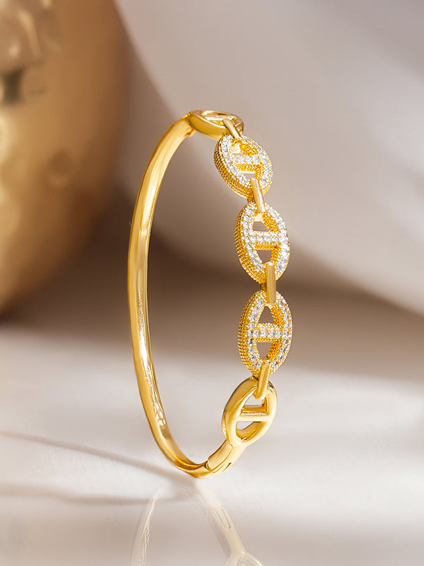 Gold Plated Chnky Chain Link American Diamond Zirconia Bracelet